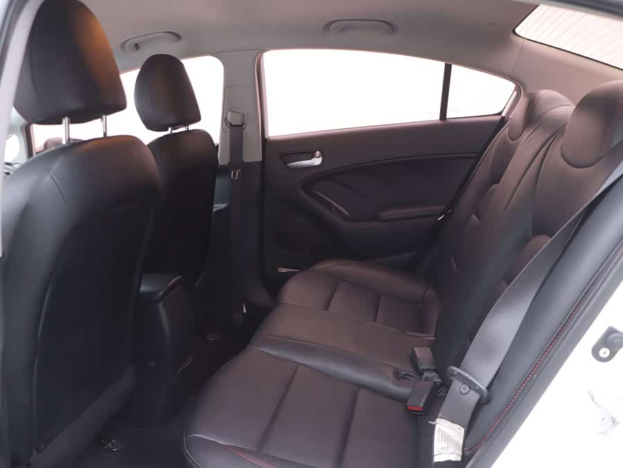 Kia K3 2015 #21 Kia K3 2015 car image #21