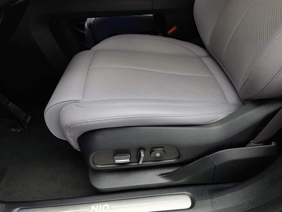 蔚来 蔚来EC6 2023 汽车图片 #21