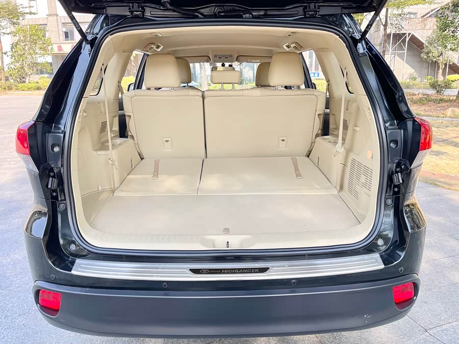 Toyota Highlander 2019 #21 Toyota Highlander 2019 car image #21
