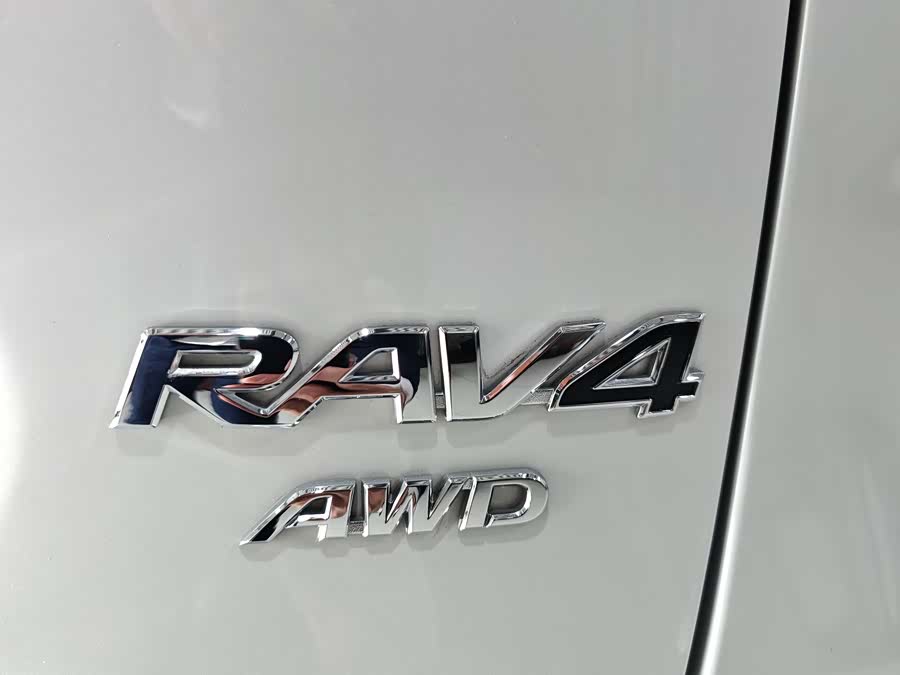 Toyota RAV4 2023 #21 Toyota RAV4 2023 car image #21