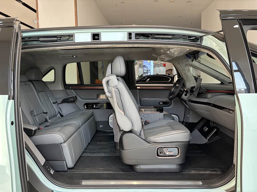 Zeekr MIX imagen de coche #21