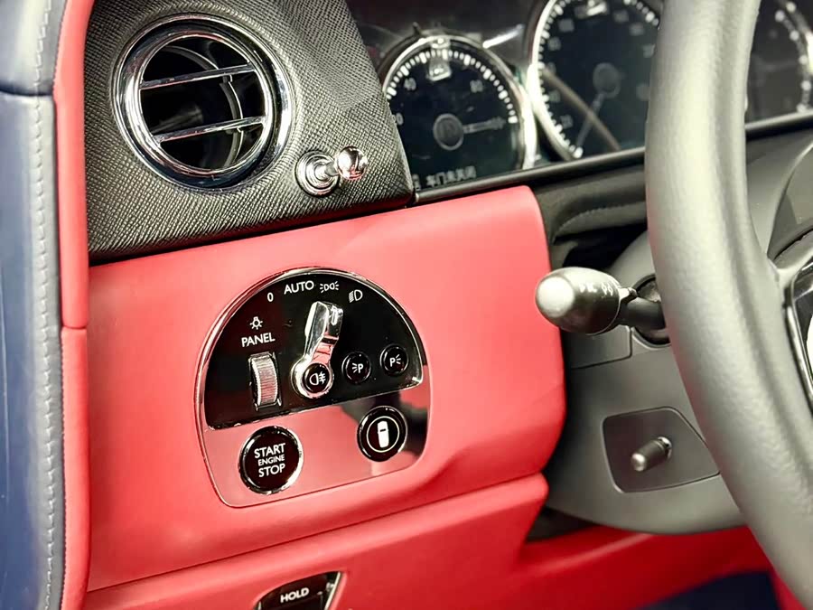 劳斯莱斯 库里南 2020 汽车图片 #21