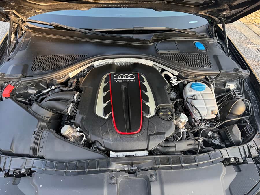 Audi S6 2016 car image #21