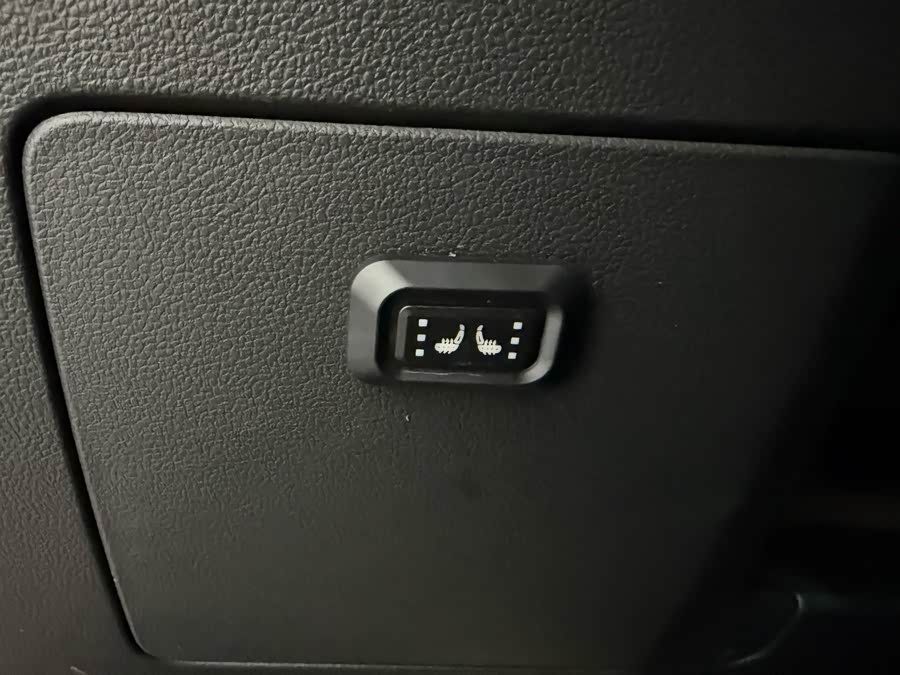 Volkswagen Tacqua 2021 car image #21