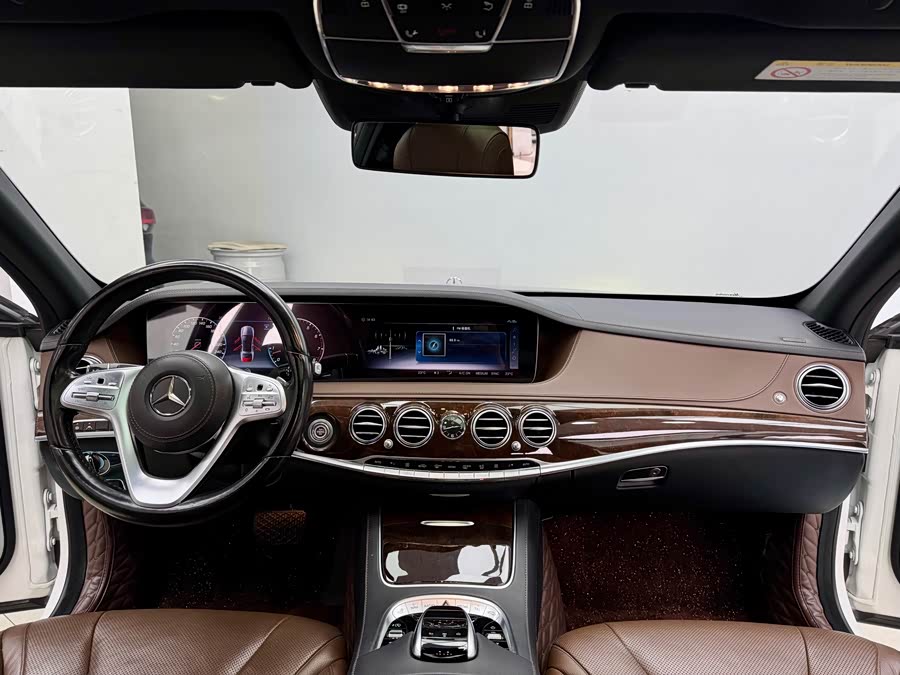 Mercedes-Benz S Class 2017 car image #21