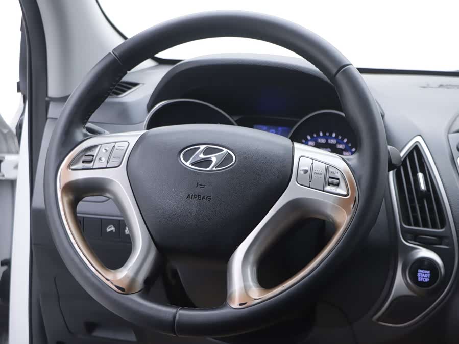 Hyundai ix35 2014 #21 Hyundai ix35 2014 car image #21