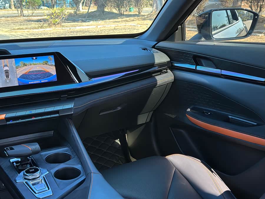 Changan UNI-V 2022 car image #21