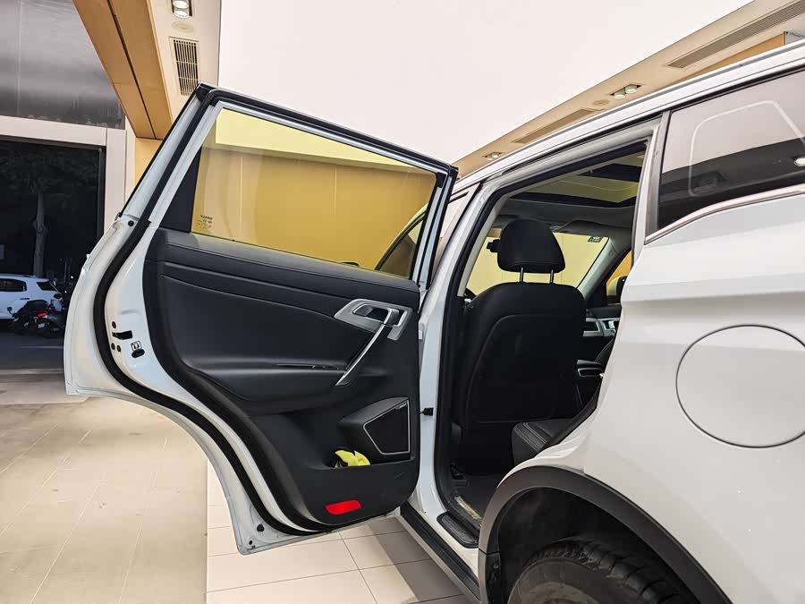 GEELY Boyue 2019 car image #21