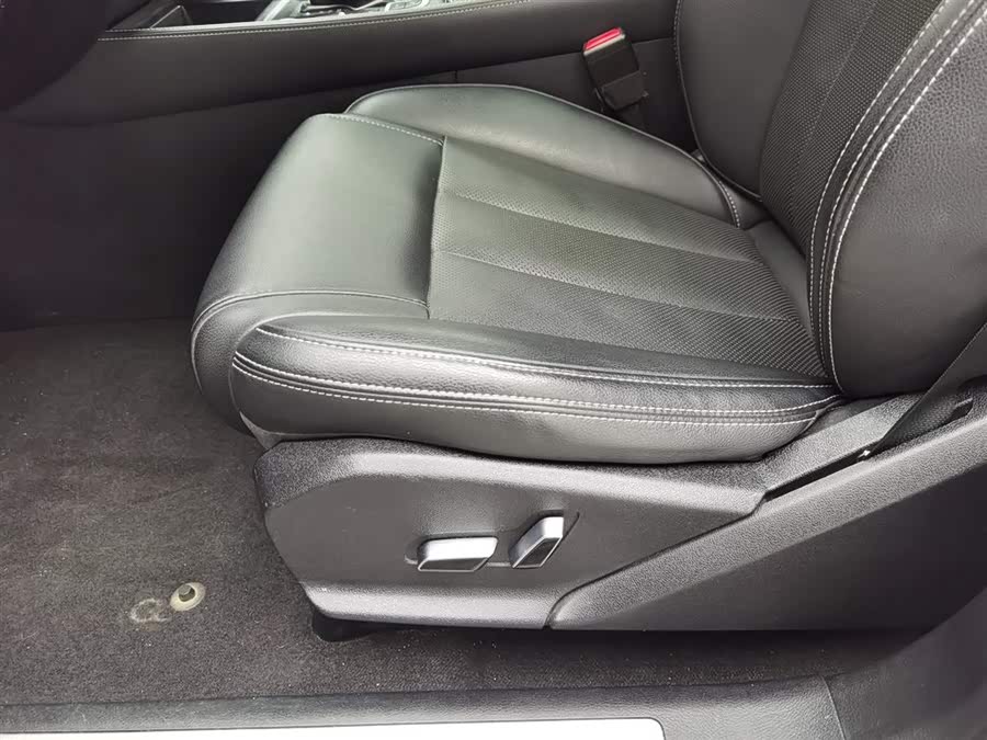 BYD Tang 2019 car image #21