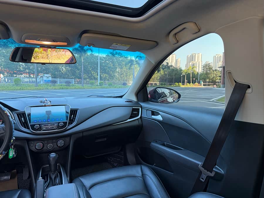 Chevrolet Cavalier 2018 imagen de coche #21