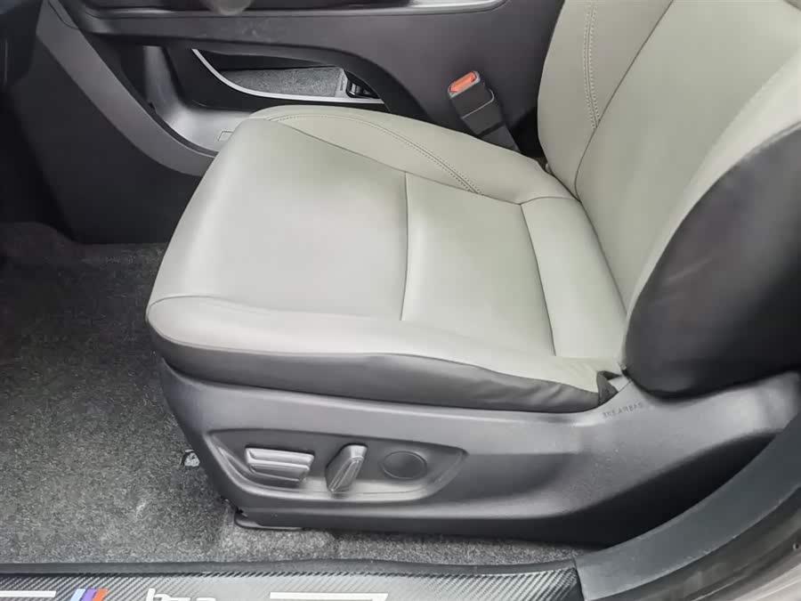 Toyota bZ3 2024 immagine di auto #21