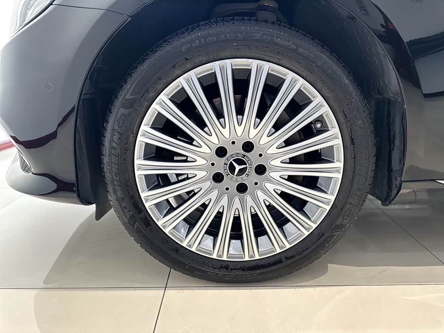 Mercedes-Benz E Class 2020 car image #21