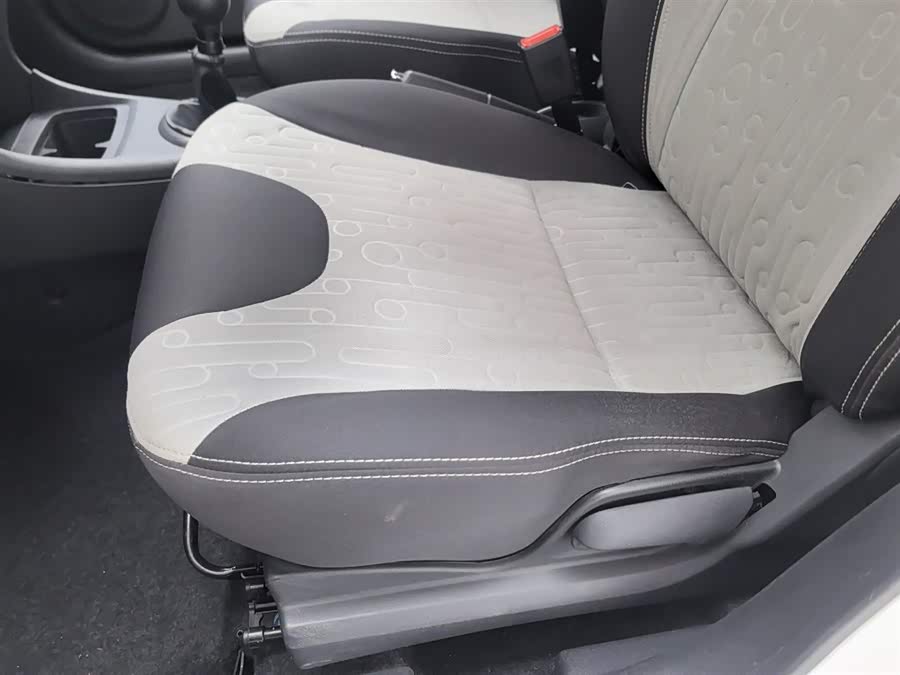 Suzuki Alto 2014 car image #21