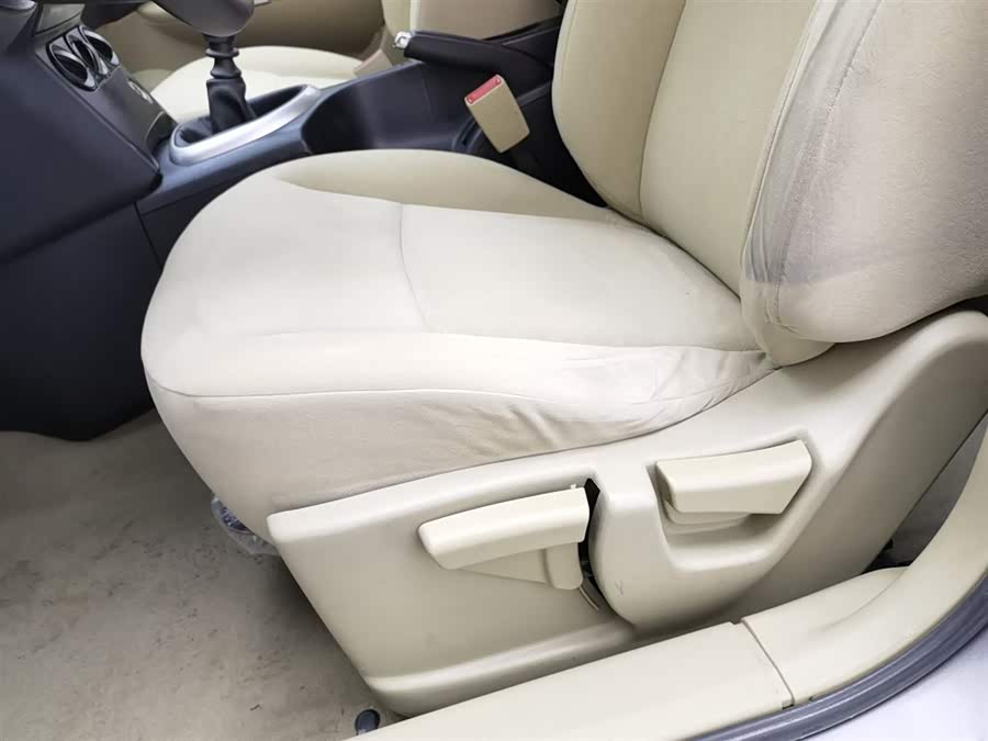 Nissan Qashqai 2014 car image #21