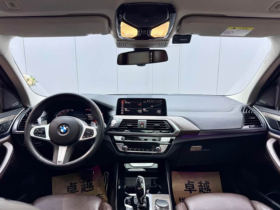 BMW X3 2019 car image #21