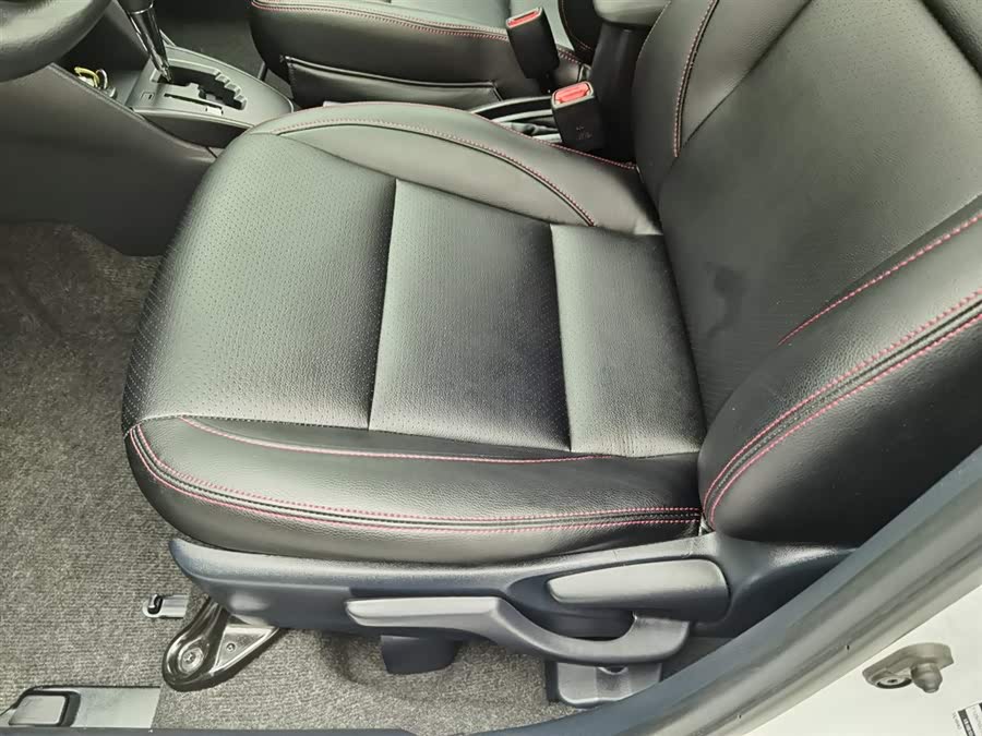Toyota Yaris L Zhixuan 2019 immagine di auto #21