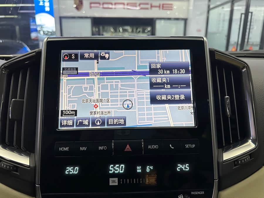 Toyota Land Cruiser 2016 #21 Toyota Land Cruiser 2016 car image #21