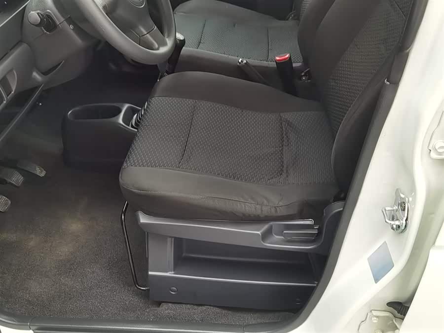 Suzuki Wagon R 2017 صورة سيارة #21