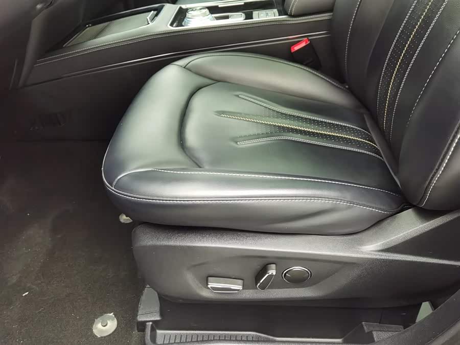 Ford Edge 2021 car image #21