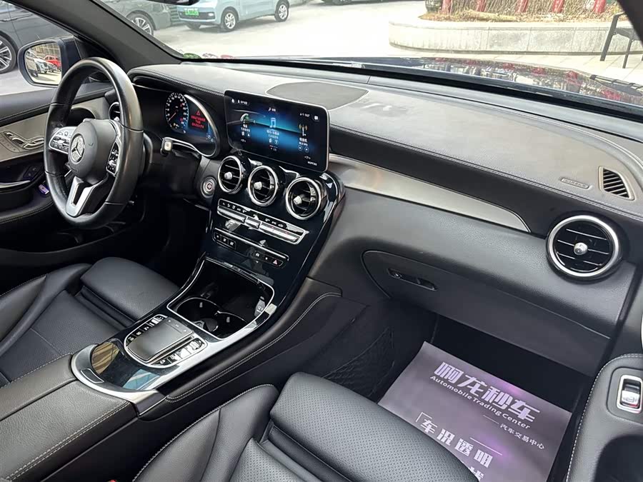 Mercedes-Benz GLC Coupe 2019 car image #21