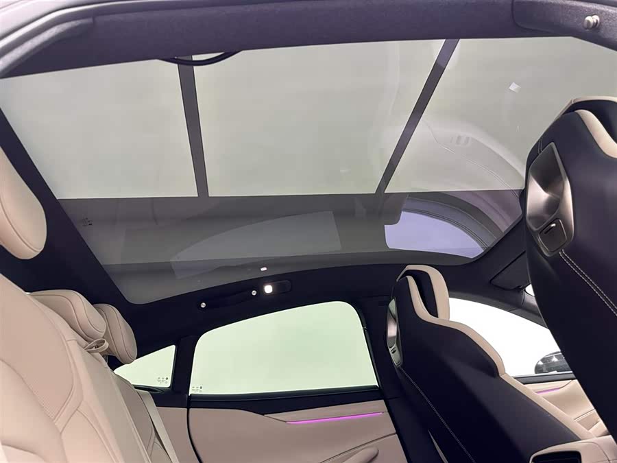 MI SU7 2025 car image #21
