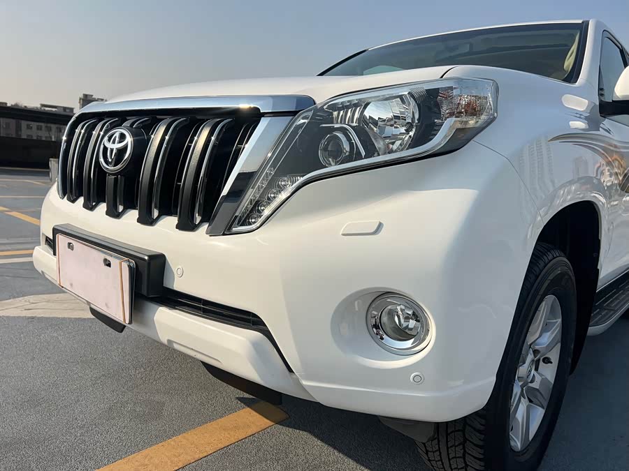 Toyota Land Cruiser Prado 2015 #21 Toyota Land Cruiser Prado 2015 car image #21
