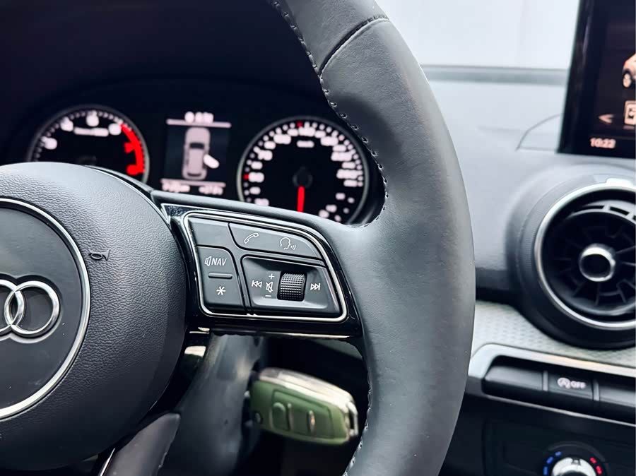 Audi Q2L 2020 immagine di auto #21