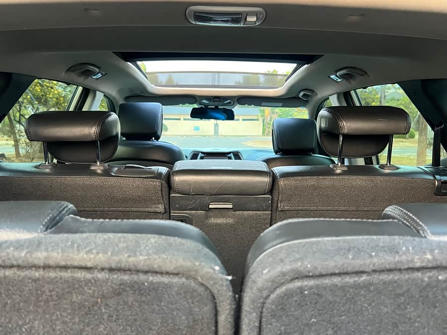 Hyundai Santa Fe 2015 car image #21