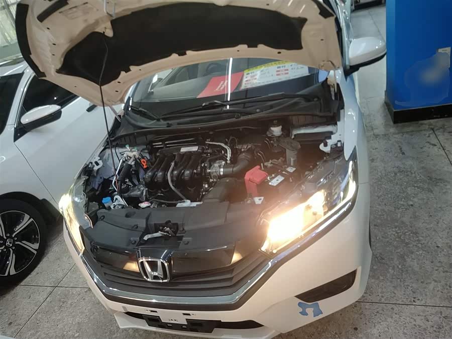 Honda Greiz 2018 изображение автомобиля #21