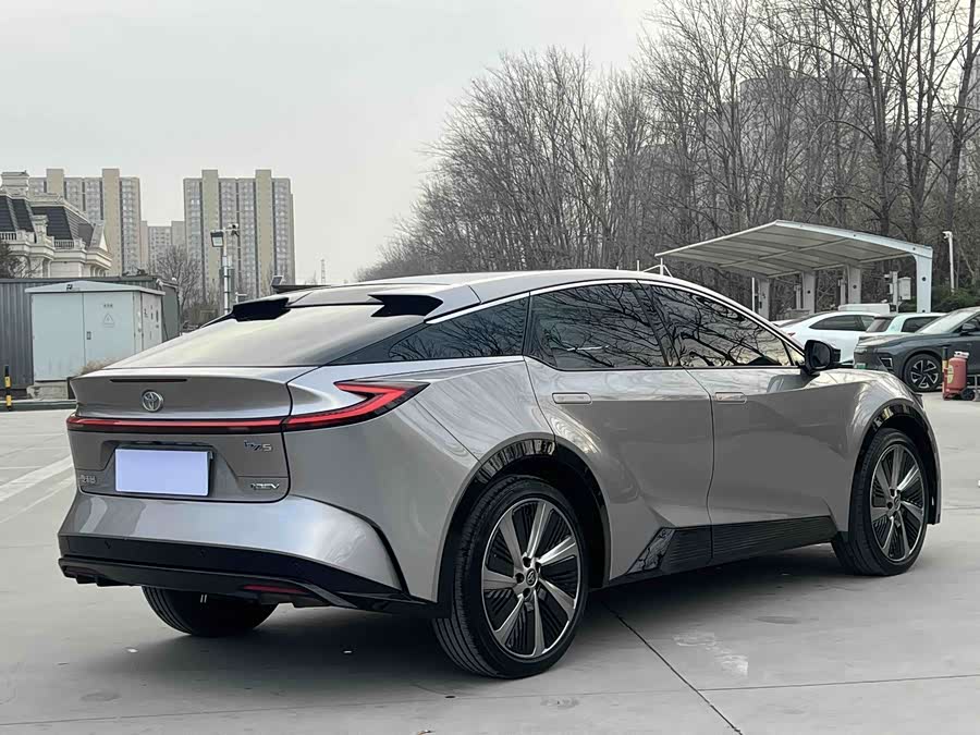 Toyota bZ5 2025 #21 Toyota bZ5 2025 car image #21