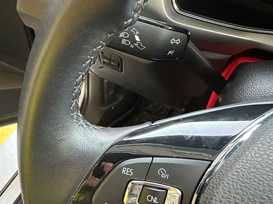 Volkswagen T-Cross 2020 car image #21