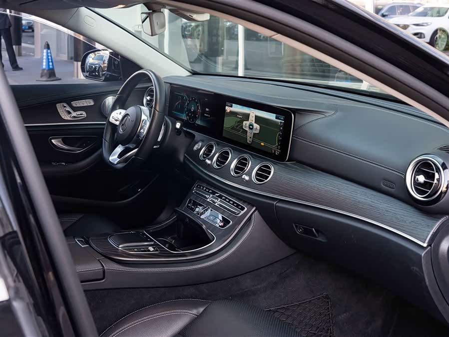 Mercedes-Benz E Class 2019 #21 Mercedes-Benz E Class 2019 car image #21