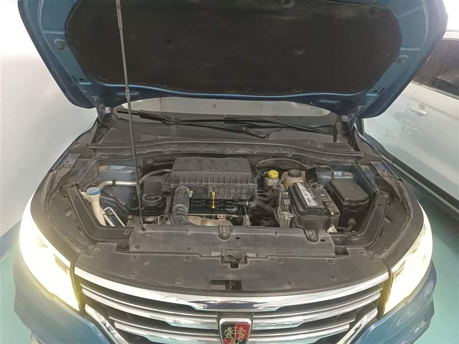 Roewe RX3 2018 изображение автомобиля #21