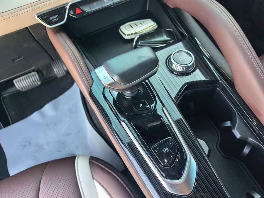 GEELY Monjaro 2023 #21 GEELY Monjaro 2023 car image #21
