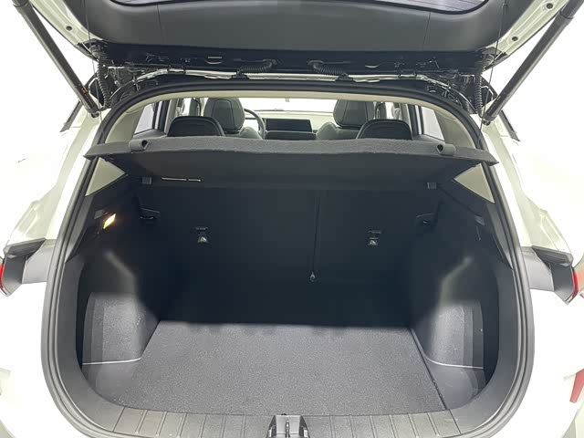 GEELY Coolray 2022 #21 GEELY Coolray 2022 car image #21