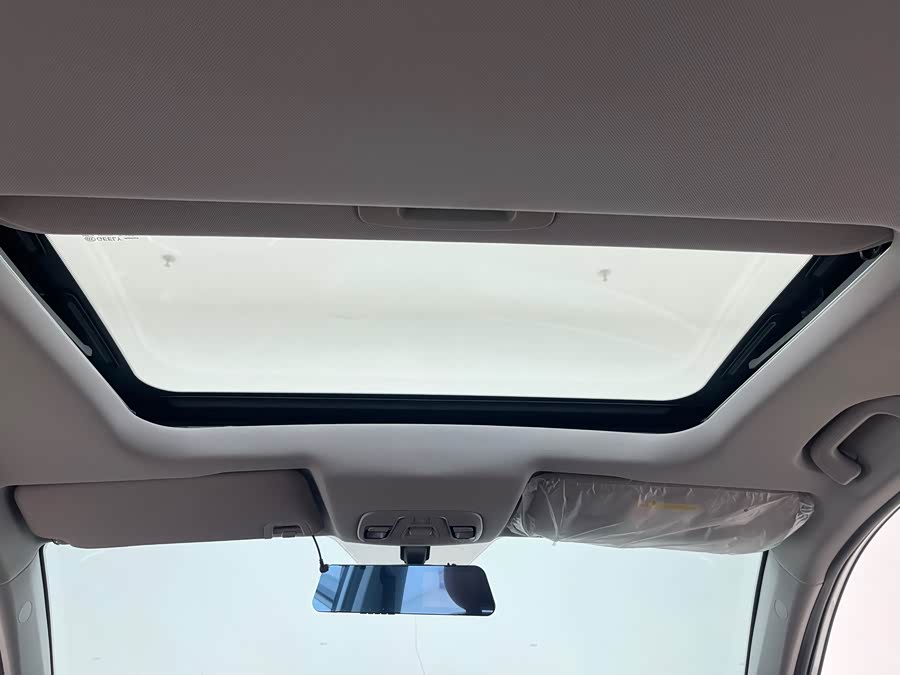 GEELY Vision X6 2023 car image #21