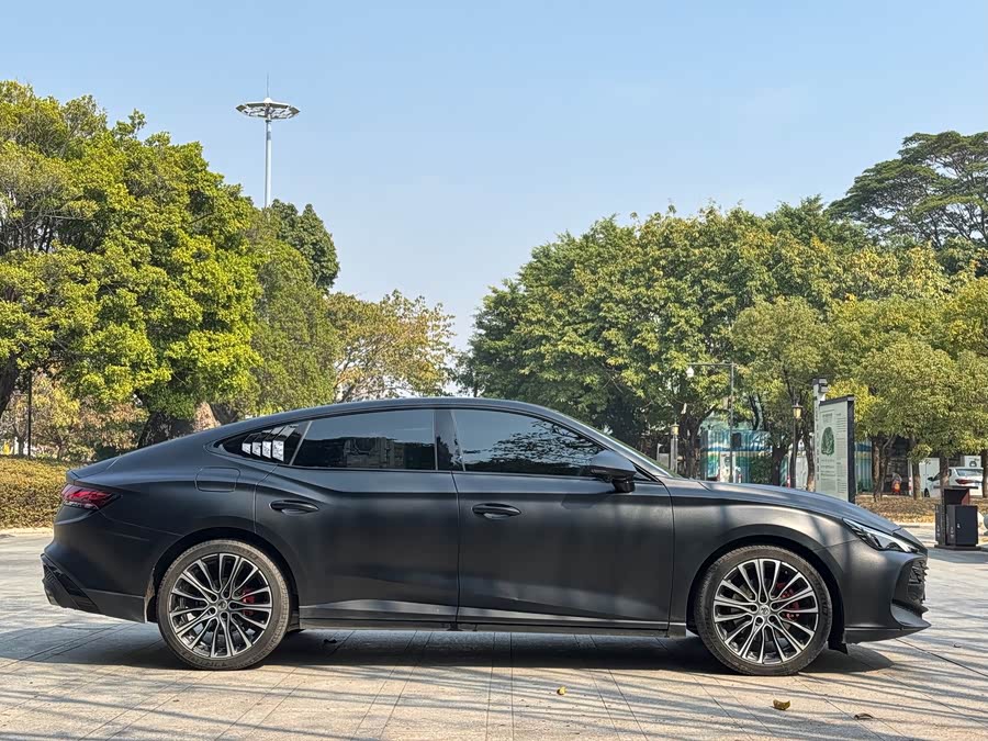 MG 7 2025 car image #21