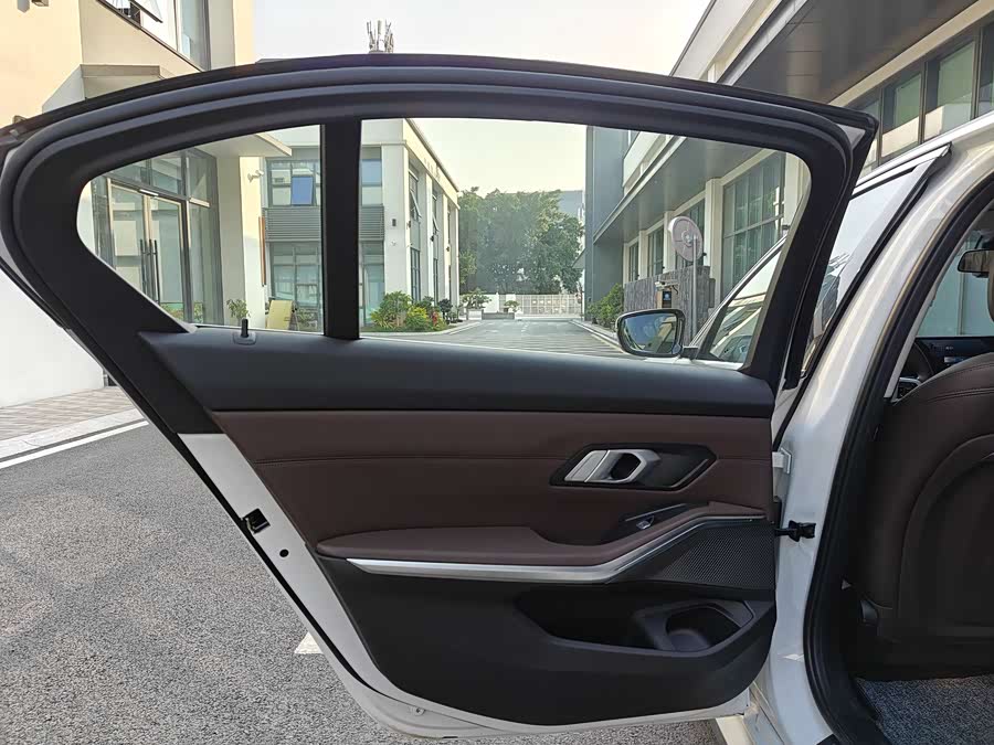BMW i3 2024 #21 BMW i3 2024 car image #21