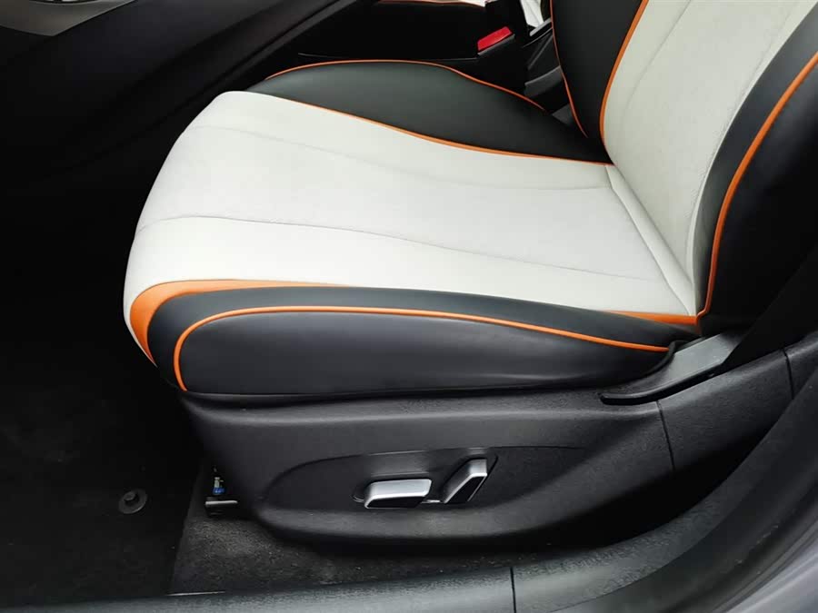 BYD Dolphin 2022 car image #21
