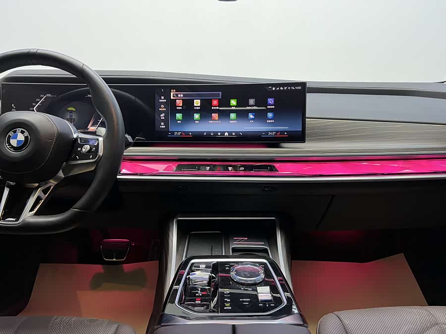 BMW X3 2024 car image #21