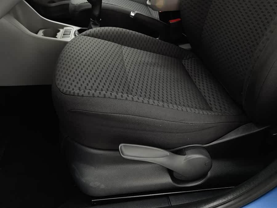 Skoda Fabia 2012 car image #21