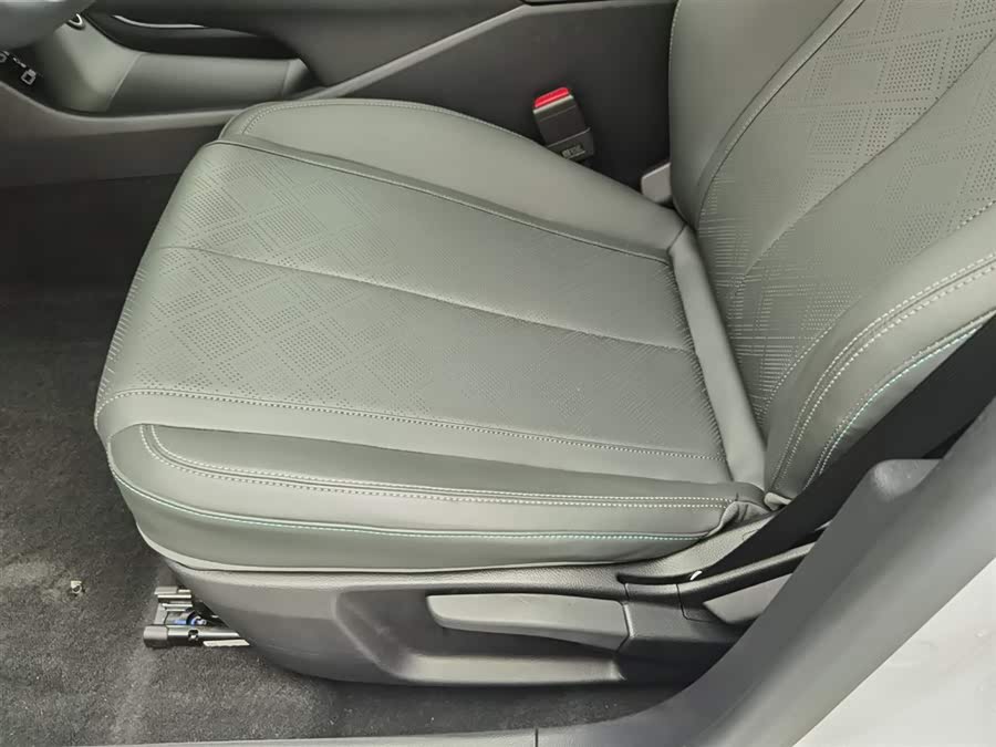 BYD Qin Plus 2025 car image #21