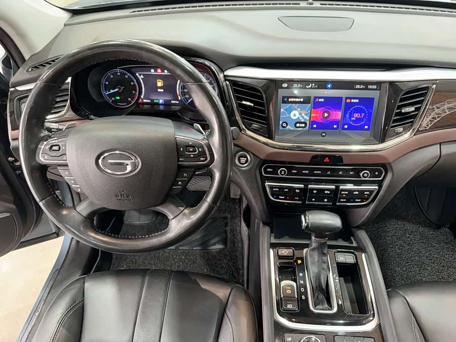 GAC Trumpchi GS8 2017 #21 GAC Trumpchi GS8 2017 car image #21