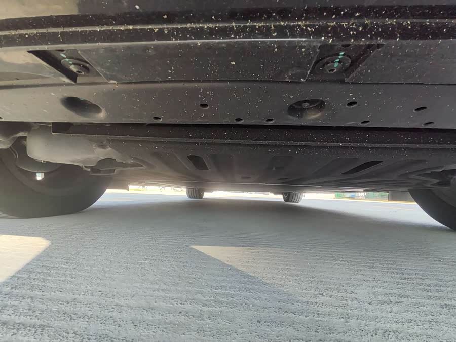 极氪 极氪MIX 2024 汽车图片 #21