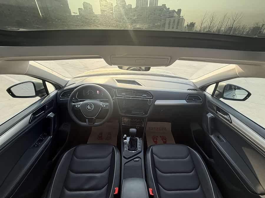 Volkswagen Tiguan L New Energy 2021 изображение автомобиля #21