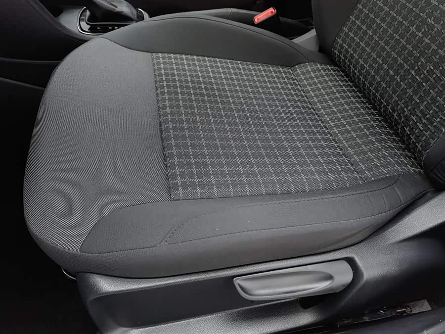 Volkswagen Polo 2018 immagine di auto #21