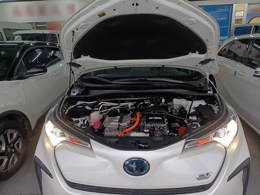 Toyota C-HR EV 2021 #21 Toyota C-HR EV 2021 imagen de coche #21