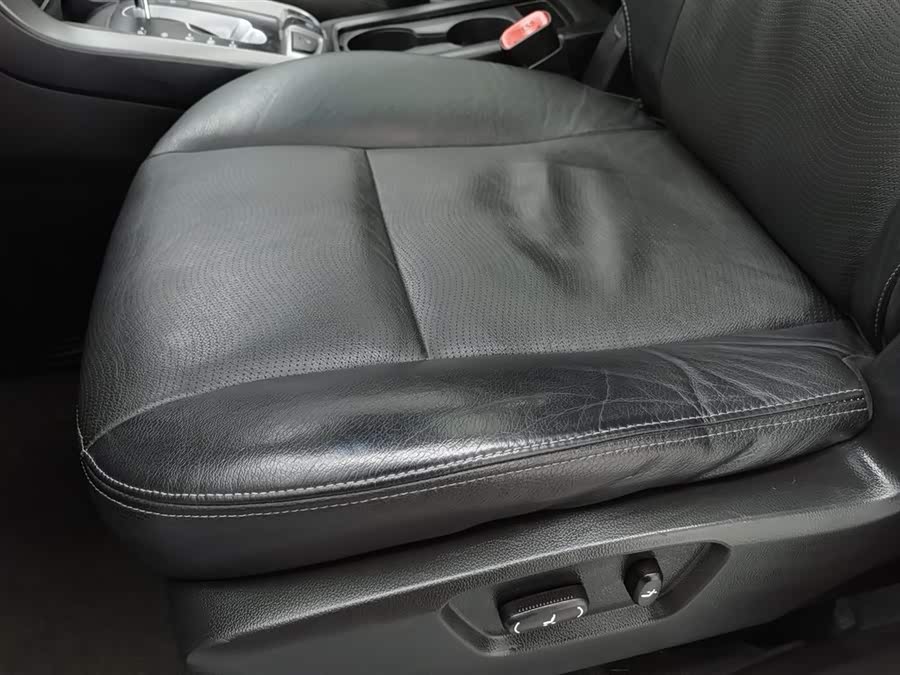 Chevrolet Captiva 2016 #21 Chevrolet Captiva 2016 immagine di auto #21