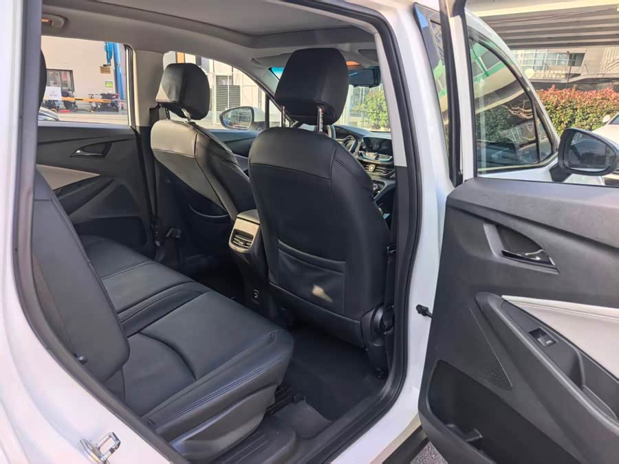 Chevrolet Orlando 2020 #21 Chevrolet Orlando 2020 car image #21