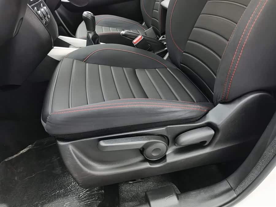Suzuki Vitara 2017 #21 Suzuki Vitara 2017 car image #21
